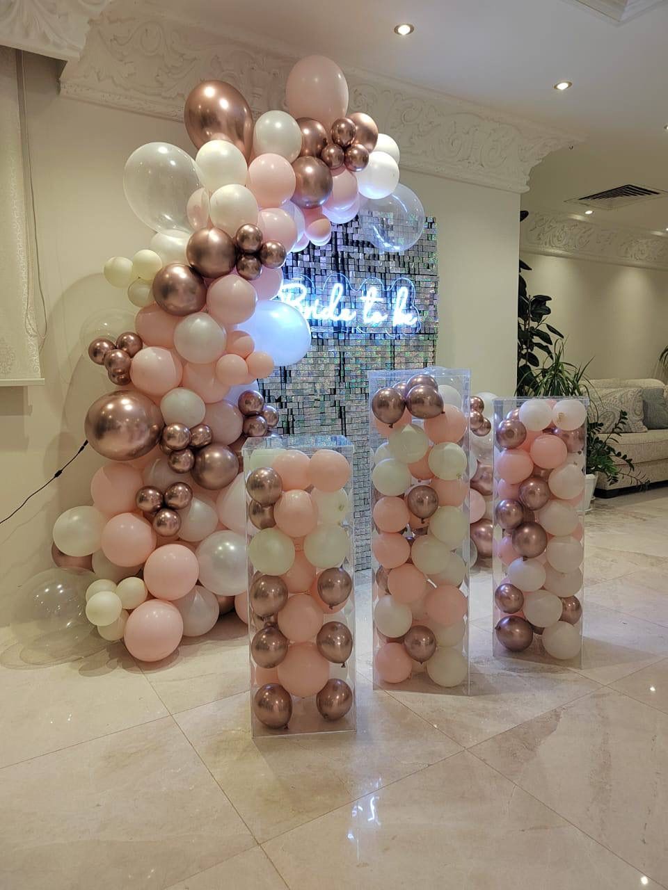 تنسيق عيد ميلاد روز