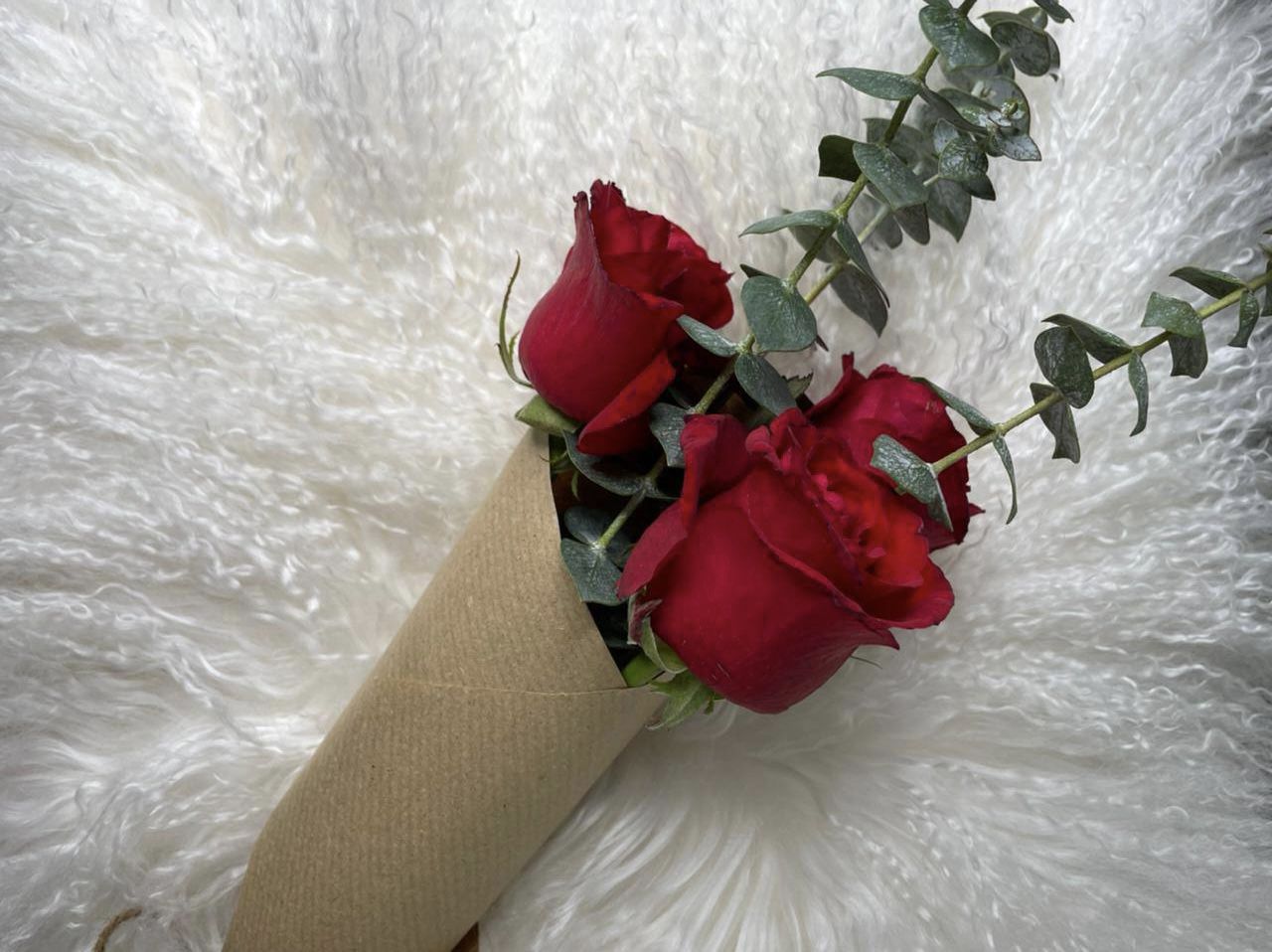 ميني بوكيه احمر