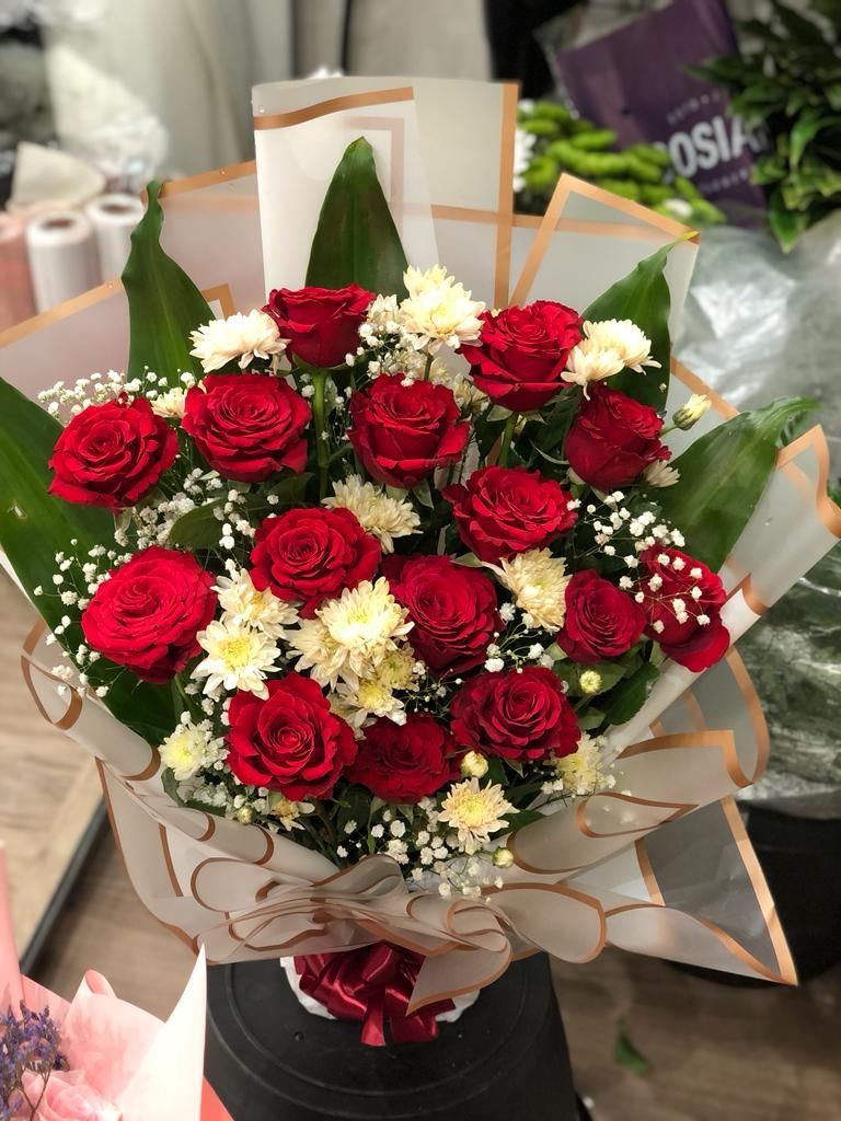 باقة ورد احمر 